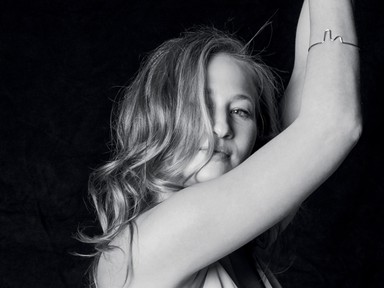 Tenki Réka: „A férfitól elvárom, hogy partnerként kezeljen, ne pedig a házvezetőnőjeként”