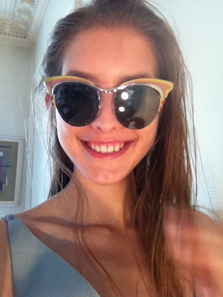 Egy vagány Prada szemüvegben