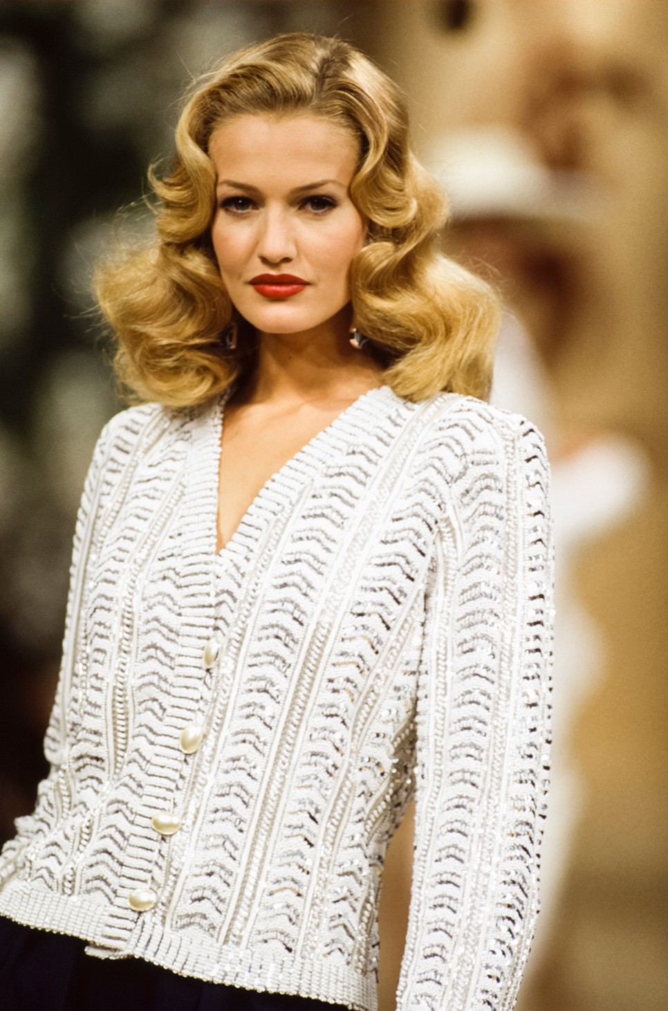 A 90-es évek éteri szépsége volt Karen Mulder, akinek a karrierjét egyetlen éjszaka alatt kettétörték