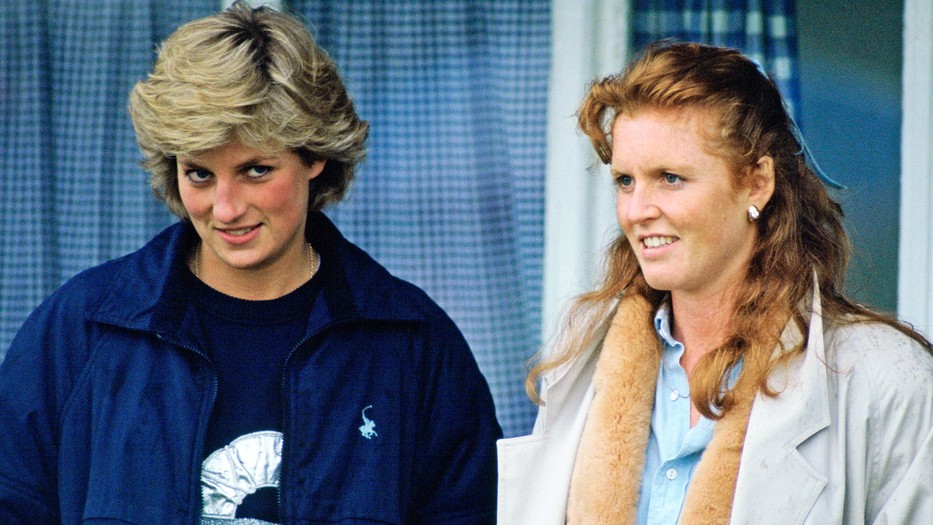 Diana hercegné és Sarah Ferguson élete nagyon sok ponton találkozik, mégis szomorúan ért véget