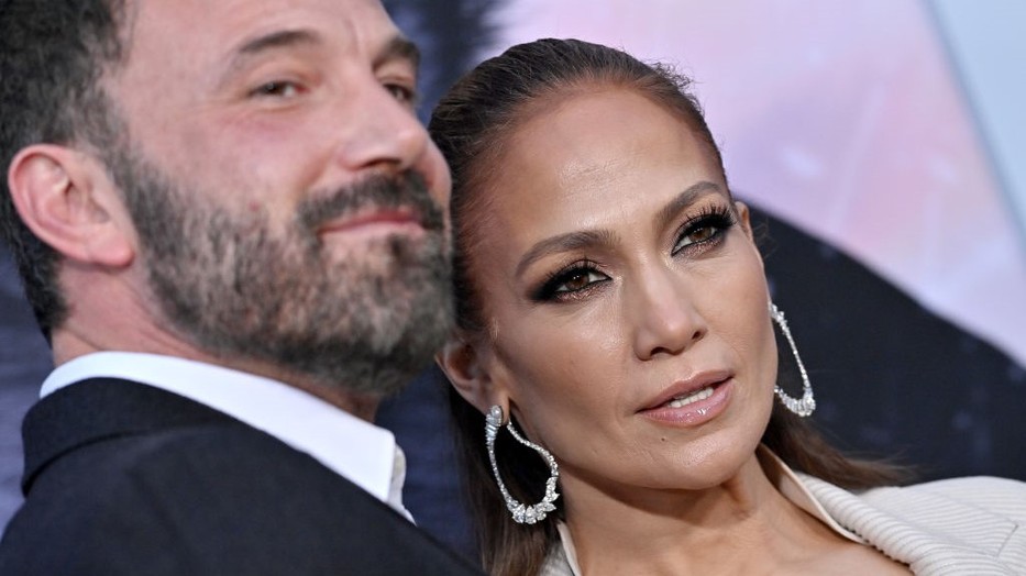Jennifer Lopez és Ben Affleck forró csókjától elolvadunk