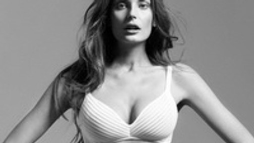 Idén is Ebergényi Réka a legszexibb fürdőruhamodell