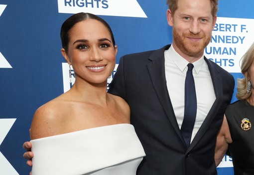 Láttad már Katalin hercegné milliárdokat érő nyakláncát? Összegyűjtöttük a királyi család legdrágább ékszereit!