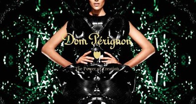 Iris van Herpen öltöztette fel a Dom Pérignont