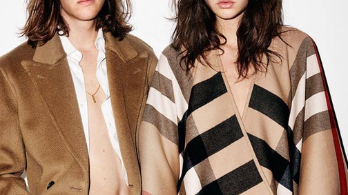 A Burberry teljesen megreformálja a divatot