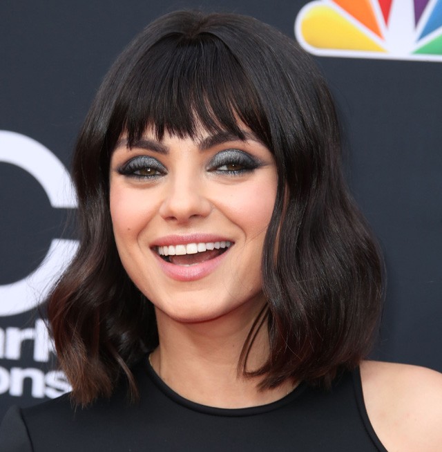 Mila Kunis frufrus frizurája