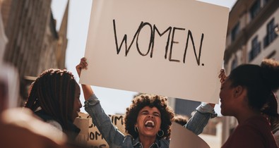 A menstruáció, a csikló és a szeméremajkak - miért érdemeltek tiltást ezek a szavak?