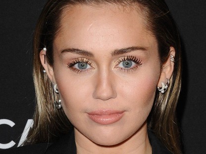Miley Cyrus és Liam Hemsworth megint elrabolják a szívedet legújabb vörös szőnyeges megjelenésükkel