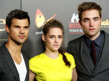 Twilight 10 éves kihívást - Így változtak az Alkonyat sztárjai 2008 óta