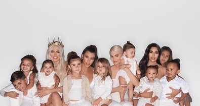 Laza 250 ezres táskával játszanak a Kardashian babák