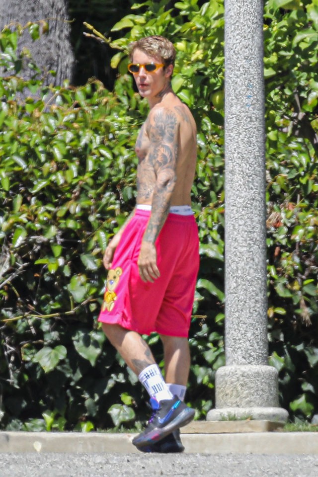 Indítsd Justin Bieber pucér felsőtestével a napot