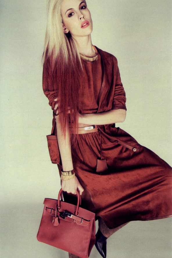 Fórizs Adina a D - la Repubblica divatanyagában