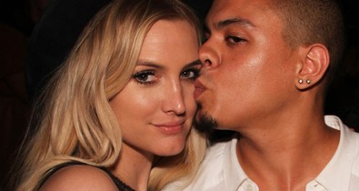 Ashlee Simpson ismét babát vár!