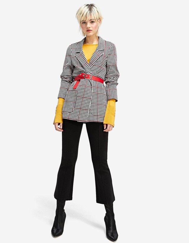 Stradivarius 8595 Ft- stradivarius.com