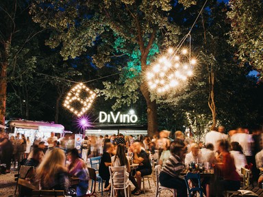 Egy titkos kert a Városmajor szívében: megnyitott aMajomhoz!