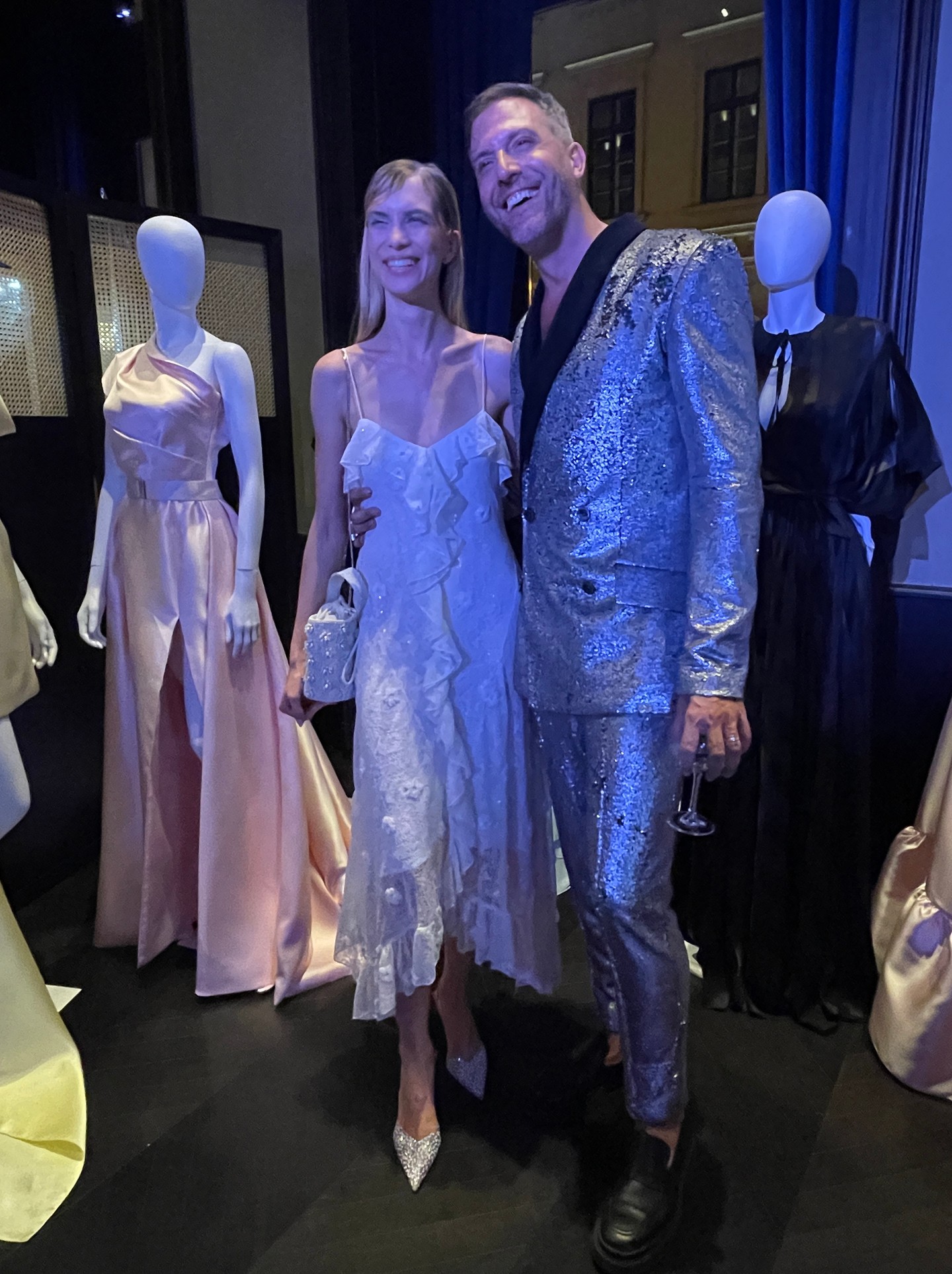 Merő Péter, és sok-sok öltözéke is jelen volt a BCEFW 2025-ös tavaszi-nyári bemutatósorozatán