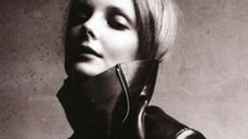 Könyörtelen Vénusz ostorral - Mihalik Enikő a domina