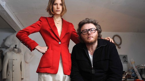 Öngyilkos lett a Balenciaga korábbi divattervezője