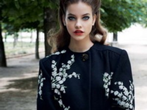 Palvin Barbara pózol az ausztrál Vogue-ban is