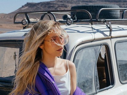 Szigeti Zsófi még idegen autók tetején is táncolt Marokkóban