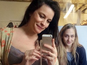 Fehérneműben mutatta meg óriási pocakját Liv Tyler