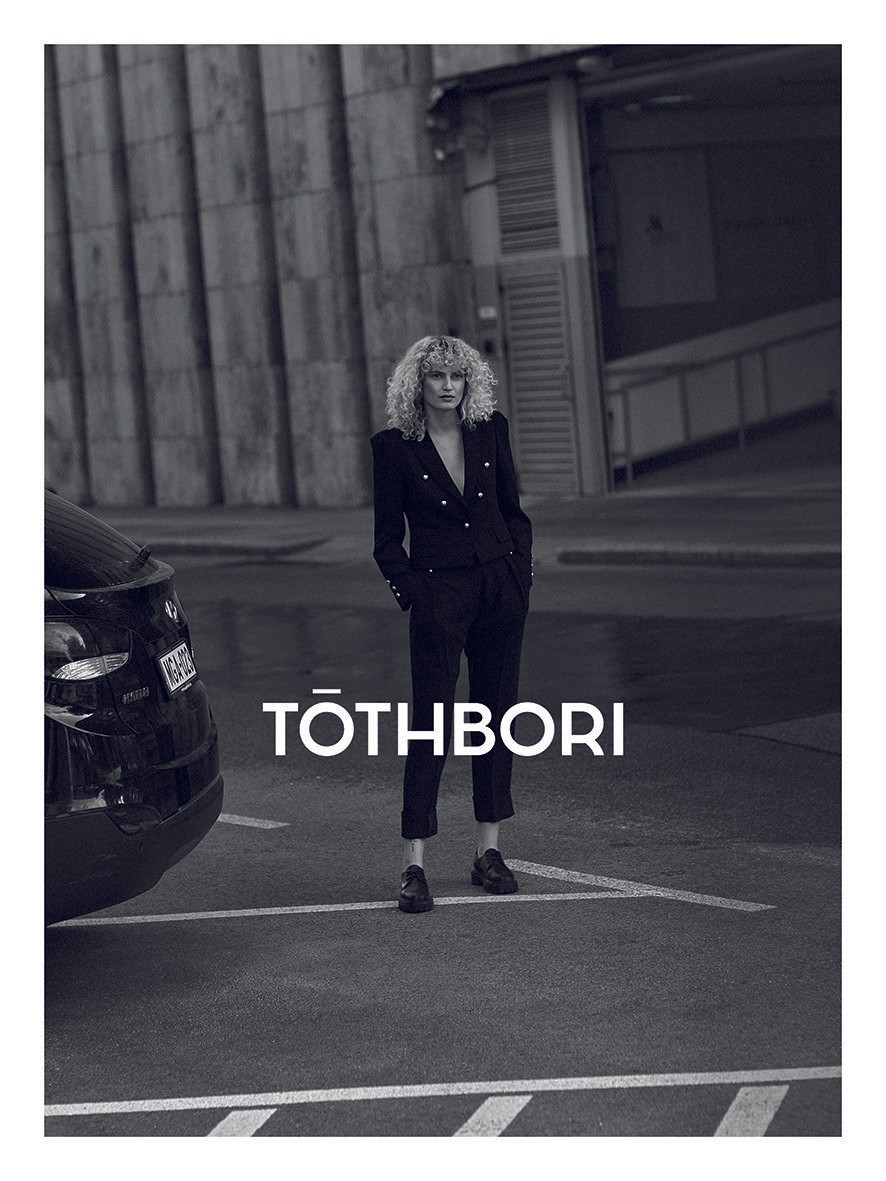 Ünnepi divatkampánnyal tér vissza a TOTHBORI