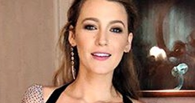 Blake Lively felvette a világ legtökéletesebb fehér ruháját!