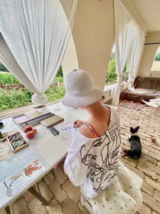 Nagyon irigyeljük Oláh Anna mai programját