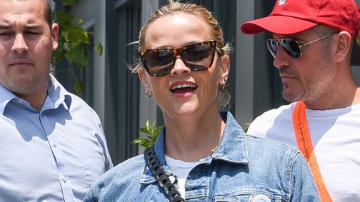 Képtelenség: Reese Witherspoon fia kiköpött Ryan Gosling