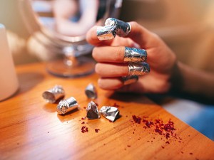 Így szabadulj meg a géllakkodtól anélkül, hogy károsítanád a körmöd!