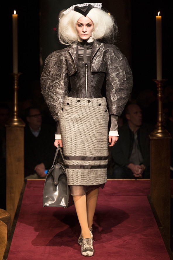 Mónika - Thom Browne