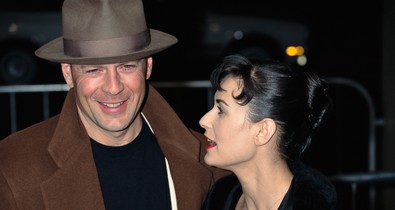 Friss fotót osztott meg Bruce Willisről Demi Moore, könny szökik a szemünkbe a kép láttán