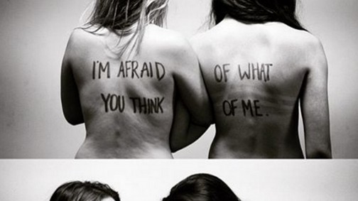 És te mitől félsz igazán? Ez a művész különleges ötlettel segít leküzdeni a félelmeinket