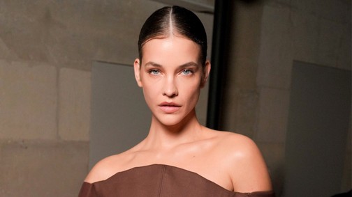 Palvin Barbara fehérneműs videójától azonnal zavarba jössz, óriási bejelentést tett a magyar modell