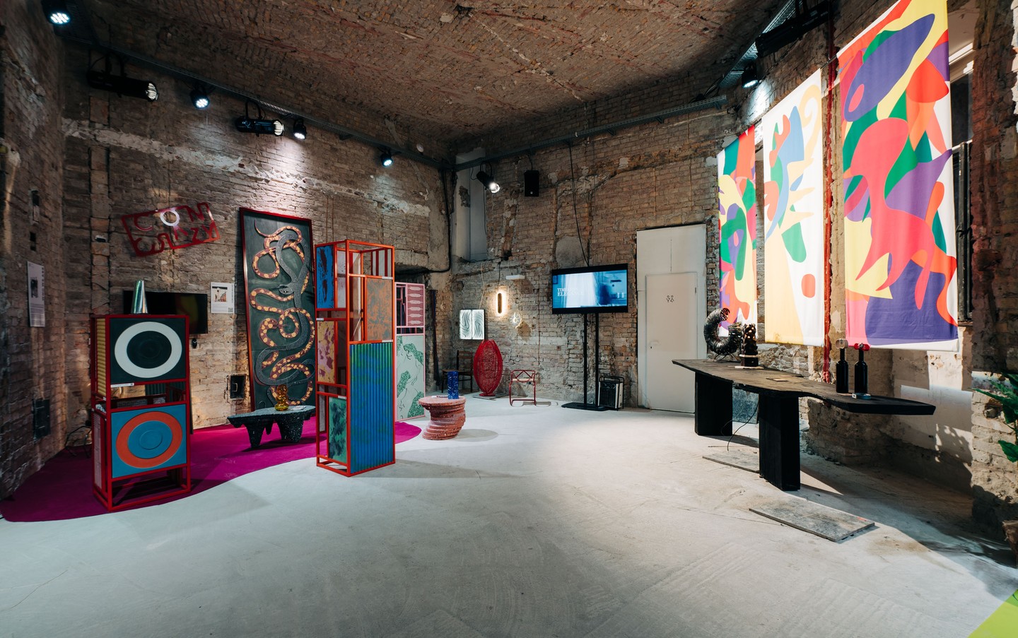 Magyar designerek tervezései a 360 Design kiállításon