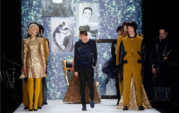 Kilian Kernel figuráit baljós árnyak vették körül