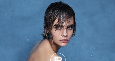 A legpucérabb pucérság: Cara Delevingne egy szál semmiben pózol
