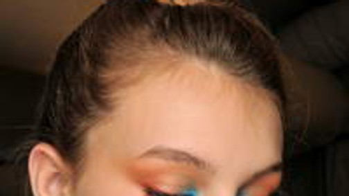 Színkavalkád az arcodon - Tavaszi szépségtrendek #2