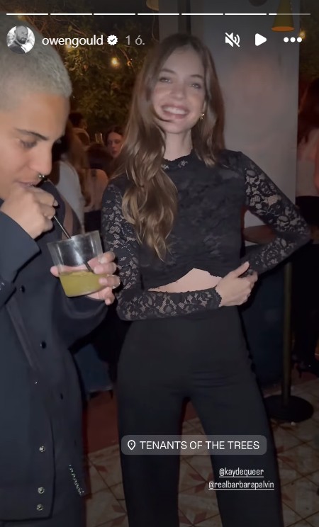 A modell csak úgy ragyog!