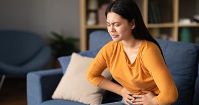 5 dolog, ami az ételeken kívül puffadást okozhat, és sosem gondolnál rá