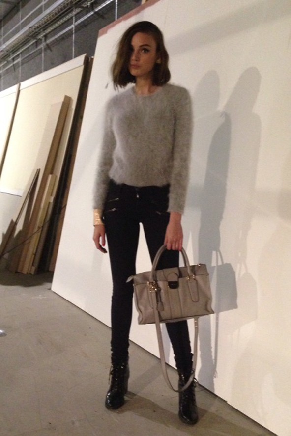 Andy hivatalosan is pulcsi királynő!