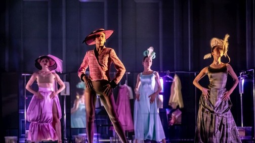 A mozdulat szépsége, a stílus ritmusa - Coco Chanel élete táncban a Margitszigeti Színházban