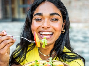 Rövid idő alatt laposabb lesz a hasad a dietetikus módszerével