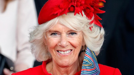 Kamilla királyné most is elegánssan ragyogott