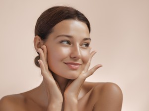 5 termék, melyektől ragyogóan szép bőröd lesz nyáron