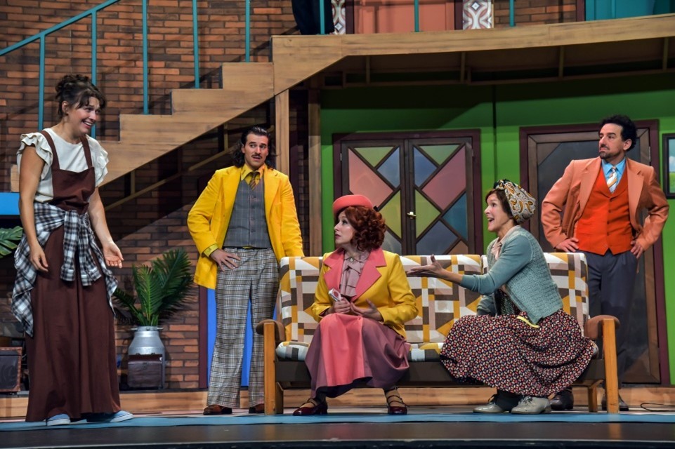 A Csokonai Nemzeti Színház előadásai mellett azt is fontos megjegyezni, hogy olyan színészek kezdték is pályafutásukat, mint Soós Imre, Latinovits Zoltán vagy Hofi Géza.