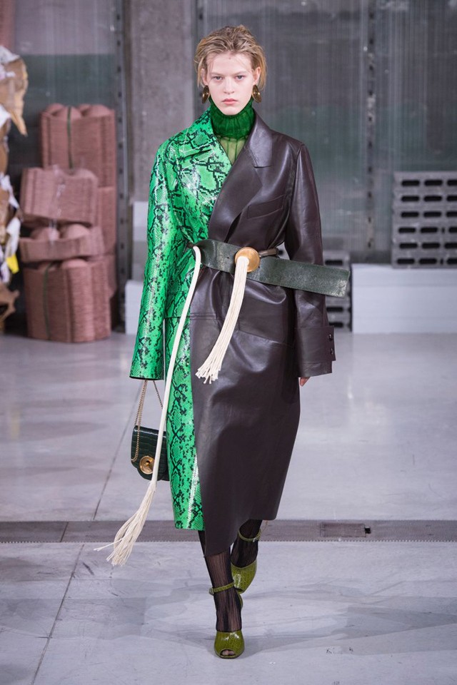 Sárkányok, hordozható fejek, Diana hercegnő - A milánói divathét legjobb pillanatai