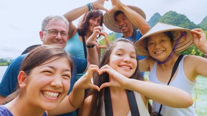 Elképesztően lekezelő stílusban viselkednek a turisták a vietnámiakkal, protokollszakértő mondja el, te hogy lehetsz különb náluk