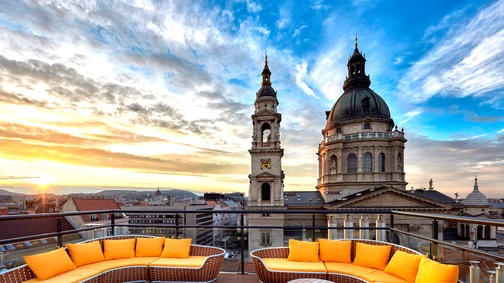 A világsztárok is imádják a tizedik szülinapját ünneplő budapesti luxushotelt