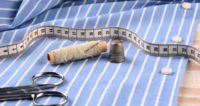 A britek már egy gombot sem tudnak felvarrni, a Z generáció viszont forradalmat csinál a ruhajavításból